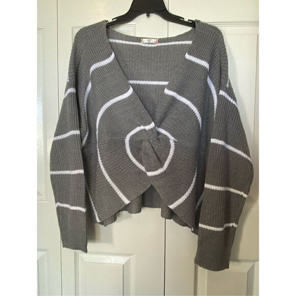 FULL CIRCLE TRENDS 3X 2-WAY GRAY/WHITE LONG SLEEVE SWEATER - Picture 8 of 9